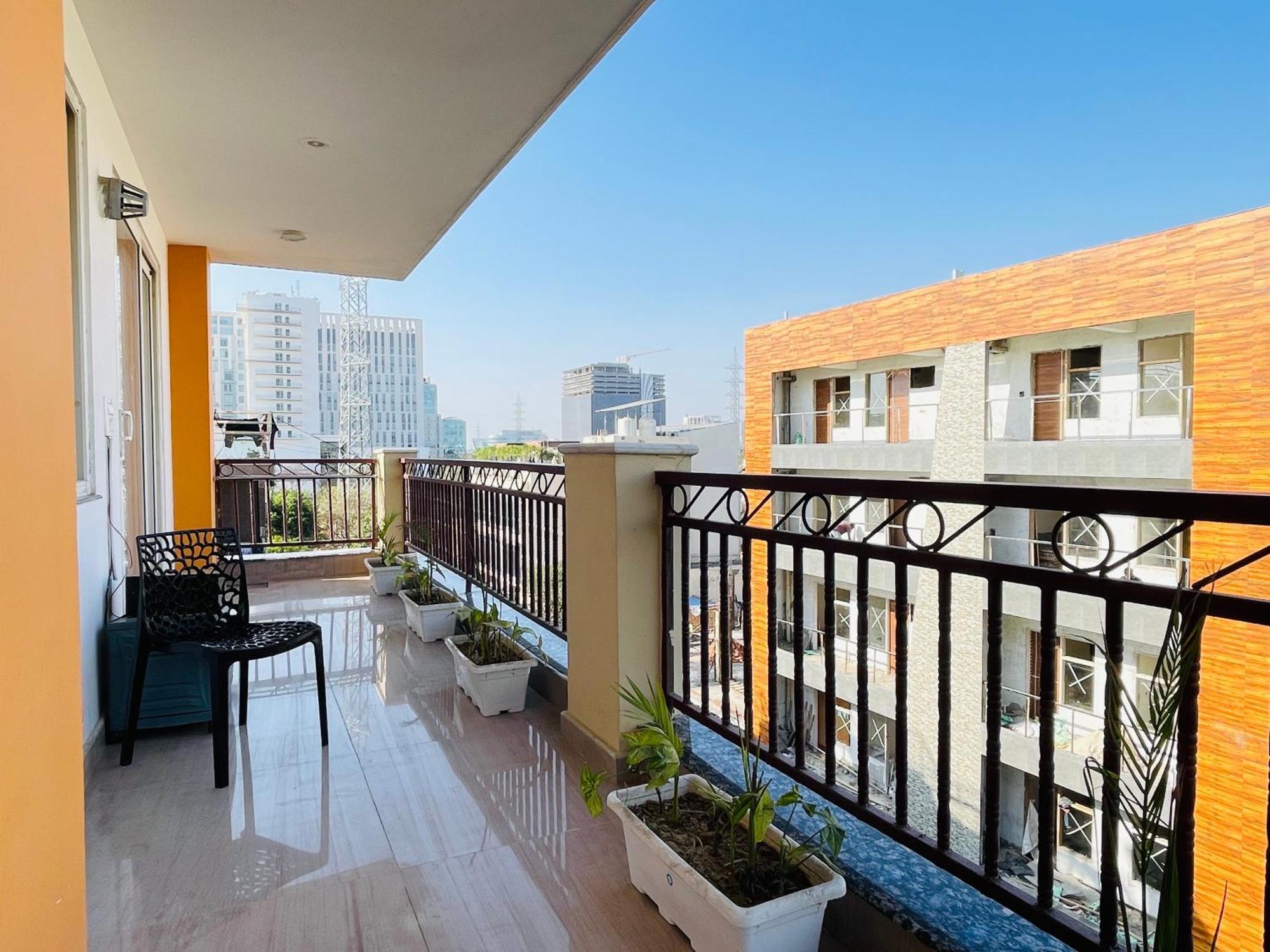 Bedchambers Medicity Serviced Apartments In Gurgaon Exterior foto