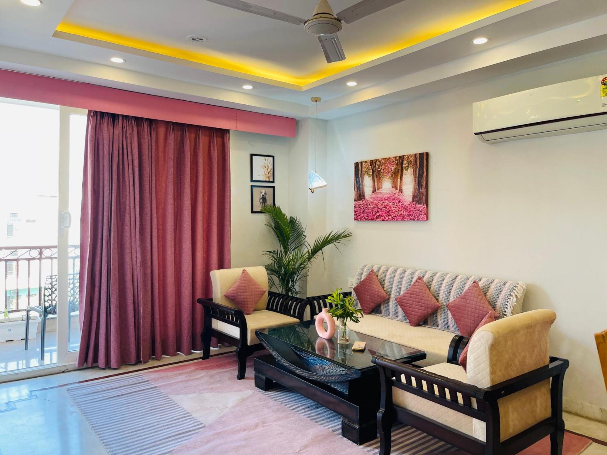 Bedchambers Medicity Serviced Apartments In Gurgaon Exterior foto